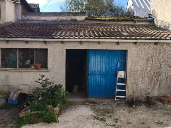 Local 1 pièce 33 m²
