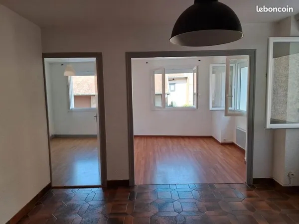 Loue appartement T2