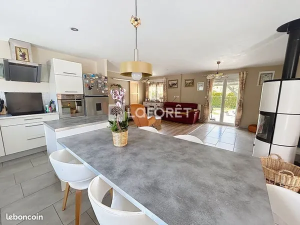 Maison 6 pièces 123 m²