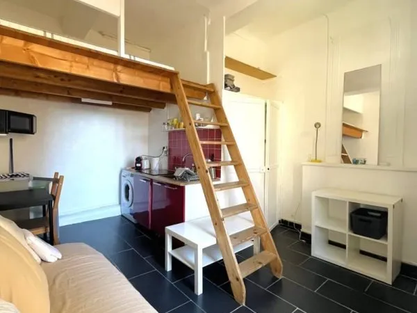 Studio 1 pièce 19 m²