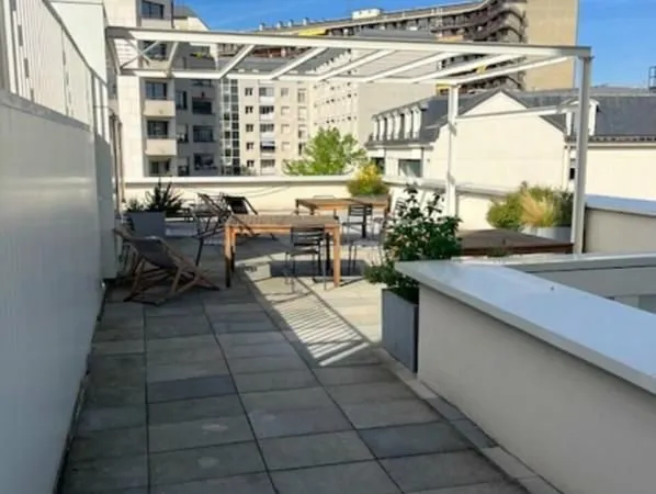 Bureaux 600 m²