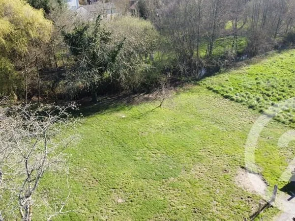 Terrain 1917 m²