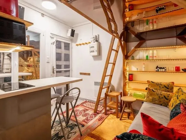 Studio 1 pièce 13 m²