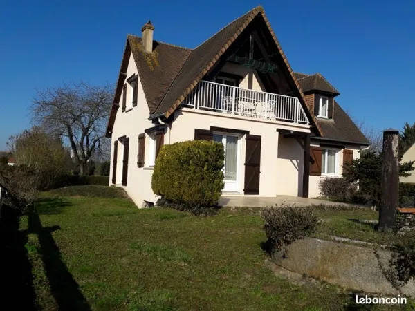 ARGENTAN(Intermarché) Orne-61 Maison F5 (3ch.) 118m2 Loyer actuel 796
