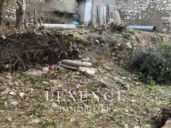 Terrain 157 m² Orgon