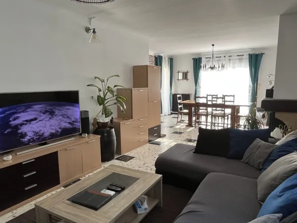 Au Perthus, maison avec terrasse 5 chambres à acheter 243000 €