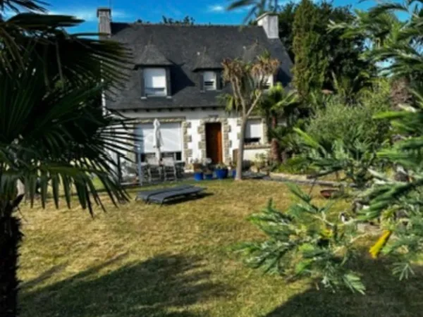 Maison 110 m ² terrain 1300m ² au calme - centre bourg Plurien à 2 mn des plages