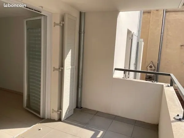 Appartement 71m2 3 pièces proche Liberté