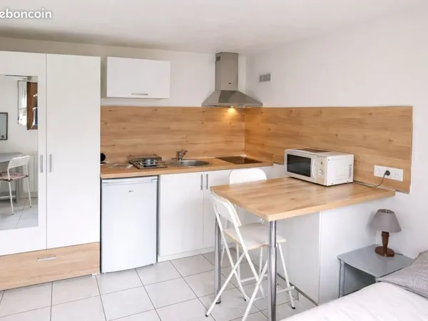 Studio meublé 20 m2