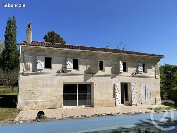 Maison 7 pièces 138 m²