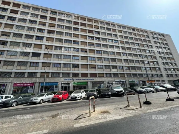 Bureaux 1496 m²