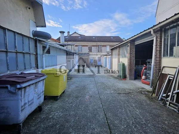 ATELIER MIXTE HABITATION 528 M²