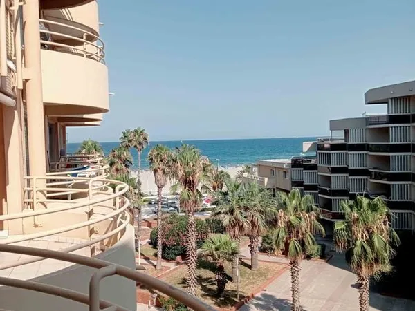 Deux-pièces avec balcon et vue mer - Canet-en-Roussillon