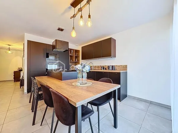 Maison contemporaine 90 m² - 3 chambres - Jardin - garage
