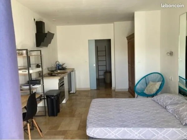 Studio meublé à louer - Terre Sainte (Saint-Pierre)