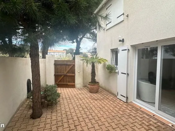À 2 minutes à pied de la plage, charmante maison de 4 pièces au coeur de St Palais sur Mer