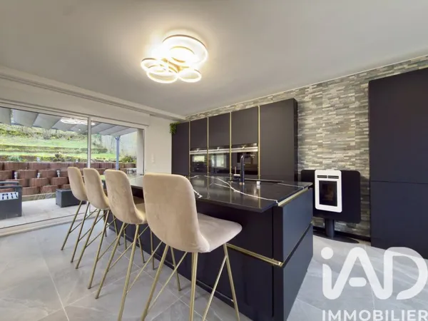 Maison 5 pièces 100 m²