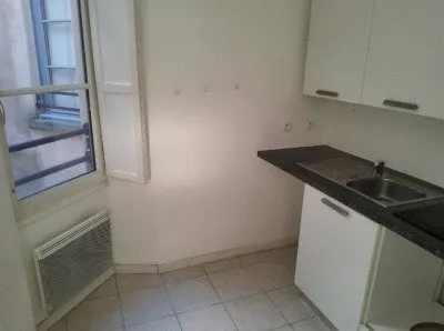 A LOUER APPARTEMENT T3 DE 47.32 M²