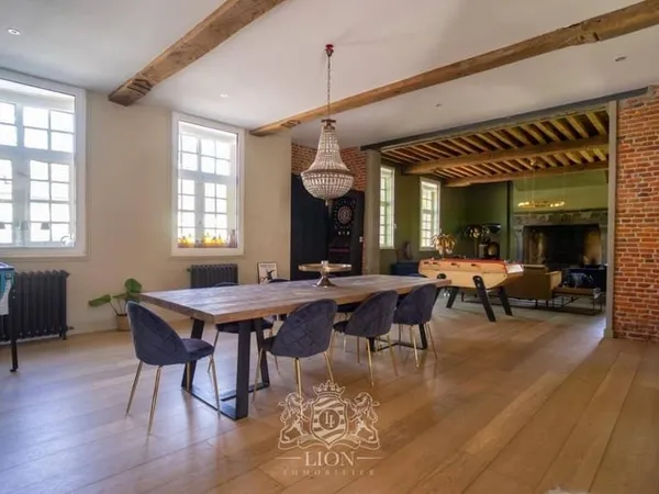 Ferme 10 pièces 382 m²