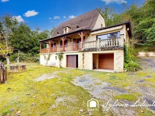 Maison 5 pièces 142 m²