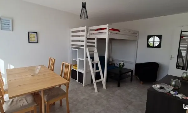 Grand studio à vendre