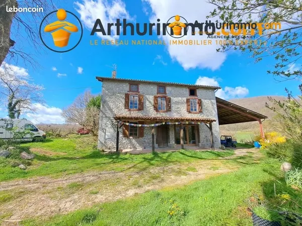 Propriété 4 pièces 170 m²