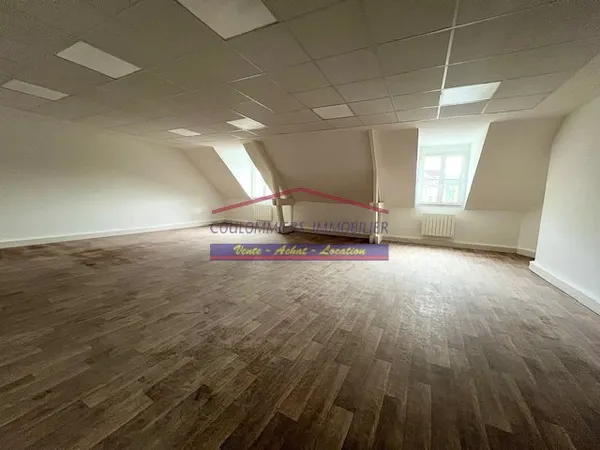 Local commercial et professionnel de 80,20 m2