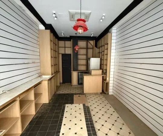 Boutique 25 m²