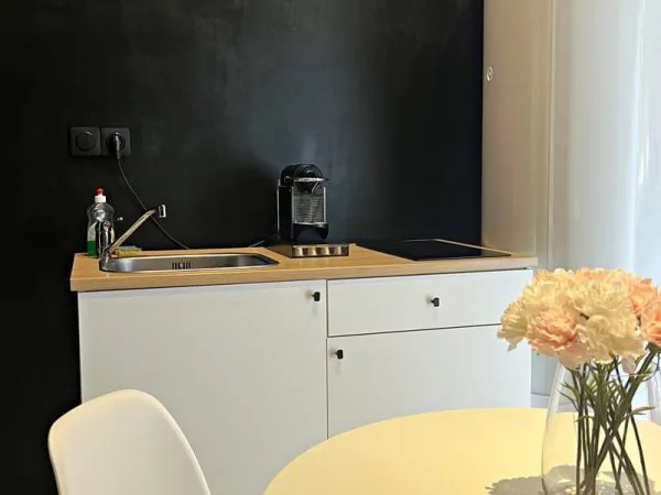 CHAMPS DE MARS - Love Room
