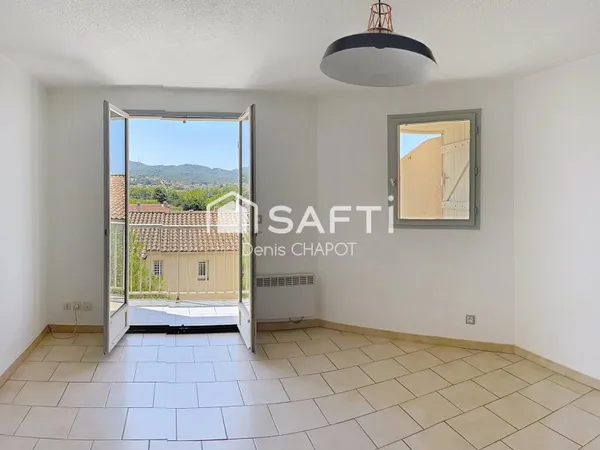 Tres beau Studio idéal pour un pied-à-terre ou un investissement locatif attractif