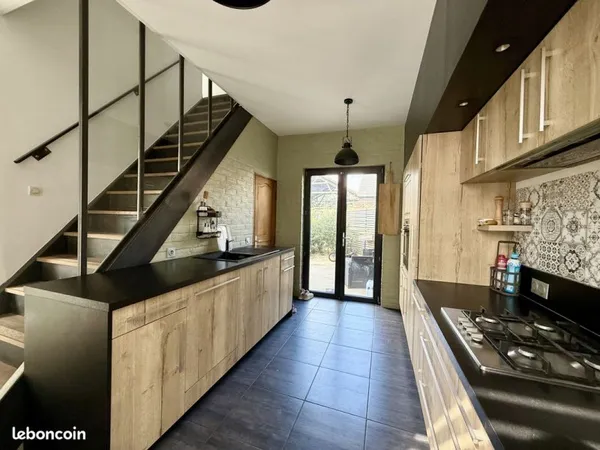 Ferme 5 pièces 180 m²
