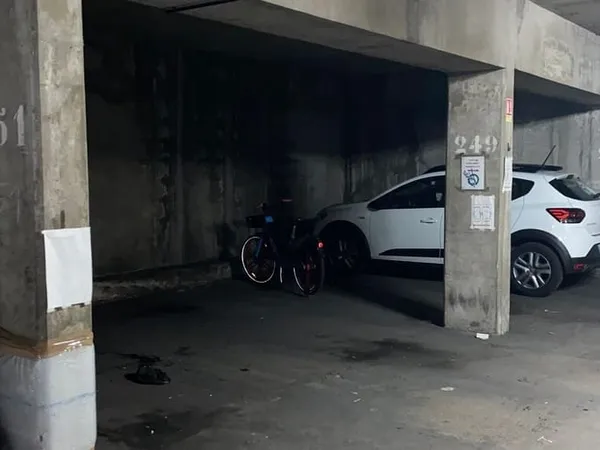 Parking 12 m²