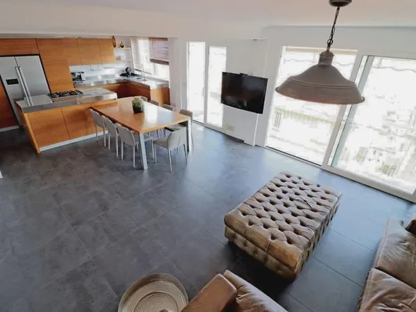Vente appartement 5 Pièce(s)