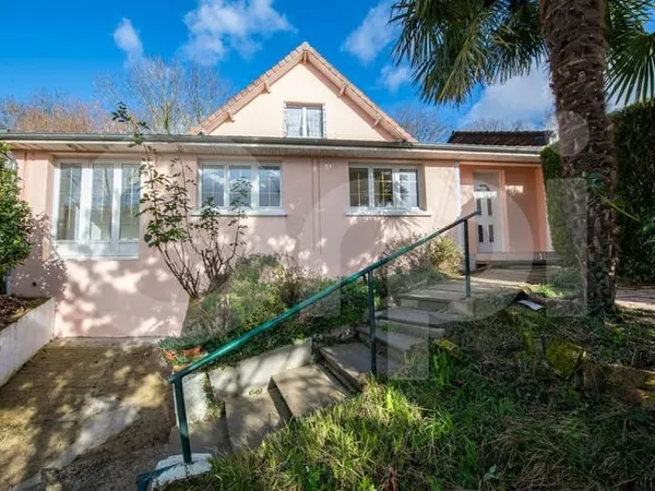 Maison 6 pièces 143 m²