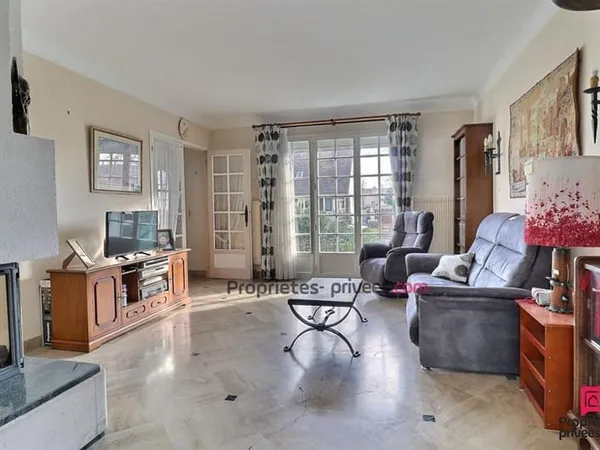 Maison Sainte Genevieve Des Bois 8 pièces 150 m2
