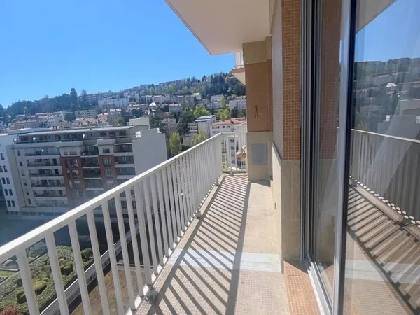 Appartement 2 pièces 56 m²