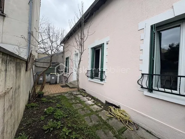Maison - Cour / Jardin au calme - 80 m² - Les Lilas