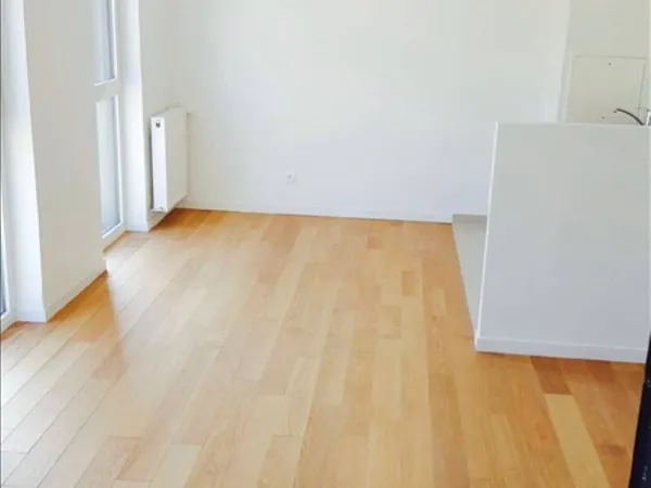 Studio 1 pièce 30 m²