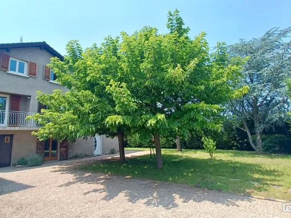 Maison rénovée de 138m2
