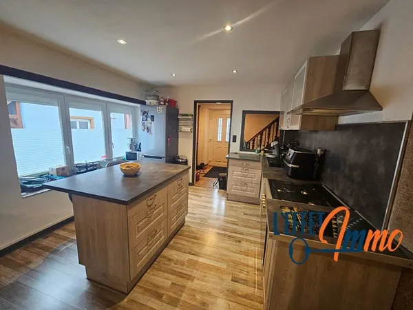 Maison Husseren Les Chateaux 7 pièce(s) 142 m2