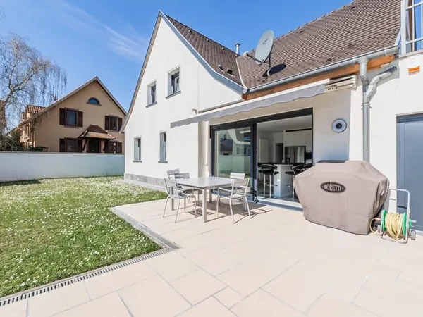 Superbe maison avec piscine sur 4,94 ares - Robertsau