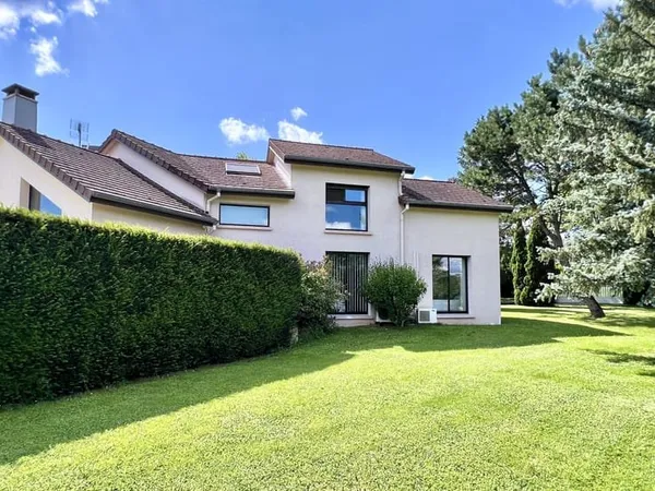 MAISON D'ARCHITECTE 190M2 GREDISANS / 10 MIN DOLE