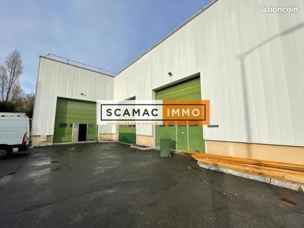 Local industriel 529 m²