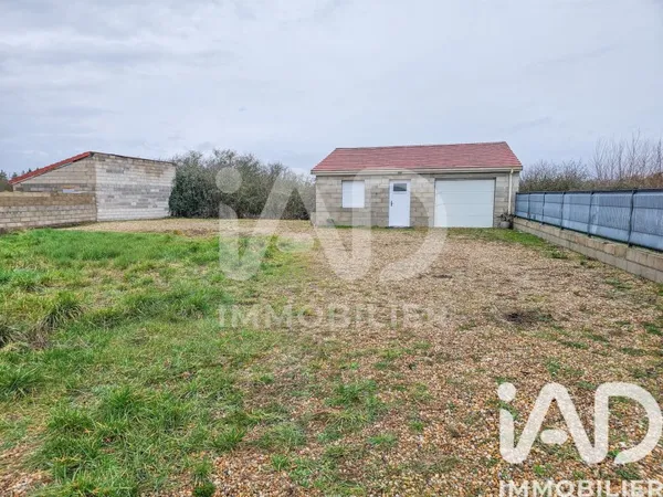 Terrain 627 m²