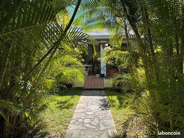 Propriété 5 pièces 140 m²