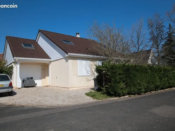 Maison 8 pièces 142 m²