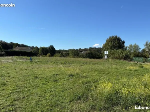 Terrain à bâtir hors lotissement LA BEGUDE de ROCHEFORT DU GARD