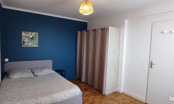 1 chambre de disponible dans colocation feminine