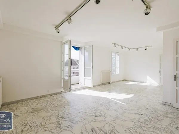Appartement 3 pièces 94 m²