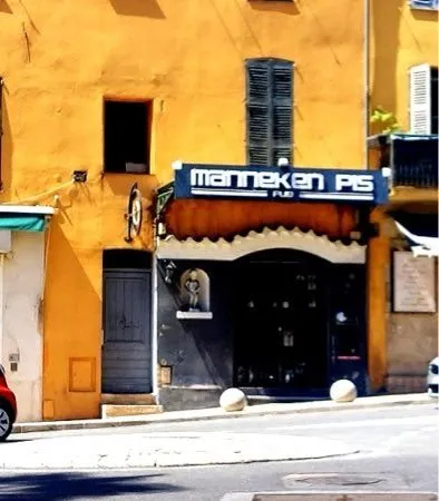 Hôtellerie et restauration Vente Grasse  50m² 50000€